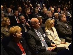 WRAP: Bush on terror alert plus Powell on Saudi relations. News Clip