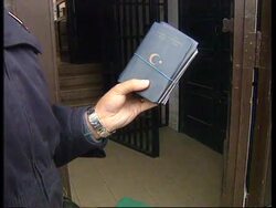 ITALY: LECCE: HUNDREDS OF IMMIGRANTS CONTINUE TO FLOOD IN News Clip