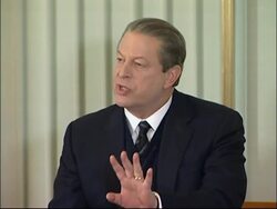 Presser with Gore, Pachauri ahead of Monday's Nobel peace prize ceremony News Clip
