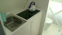 VOICED : World's narrowest News Clip