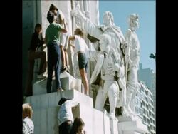 SYND 6 10 74 PORTUGESE PEOPLE WORK ON SUNDAY Instructional Video