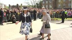 Queen Elizabeth II, Lovely in Lavender in Dunstable News Clip