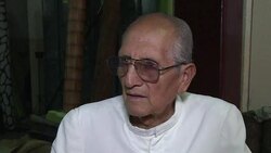 VOICED : Cristo crucificado en favela de Caracas News Clip