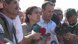 CLEAN : Turkish deputy shows support for Kurds News Clip