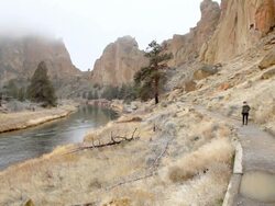 HD hiking around Smith Rock Oregon Stock Footage