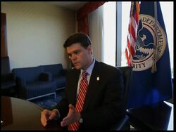 Migrants turn to the sea to enter US illegally News Clip