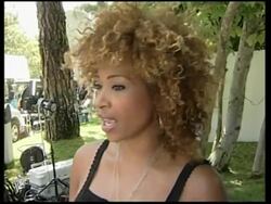 Paris Hilton released from jail, house where Hilton went News Clip