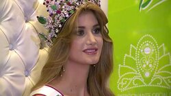 CLEAN : Miss Venezuela 2015 Mariam Habach reacts to her crown News Clip