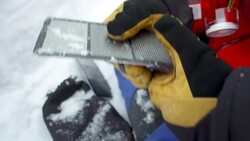 Schneeprofil, Snow profiles, Lawinenexperten, Wissenschaftler Stock Footage