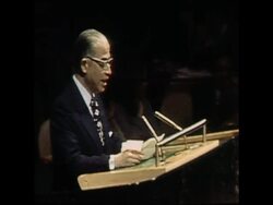 SYND 10 12 76 EGYPTIAN REPRESENTATIVE SPEAKING IN UN News Clip