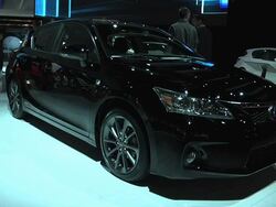 2012 Lexus CT 200h F-Sport montage Stock Footage