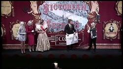 Oscar Winning actress Helen Mirren reluctantly demonstrated that she knows how to twerk, while being honored as Woman of the Year by Harvard's Hasty Pudding Theatricals. Mirren won best actress for her role as Queen Elizabeth II in 2007. (Jan. 31) News Clip