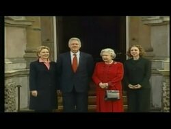 The Queen with Bill & Hillary Clinton  News Clip