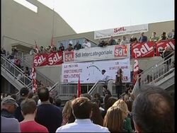 Presser on fate of airline, unions react News Clip