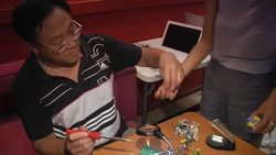 Measuring air quality with sensors built on kites News Clip