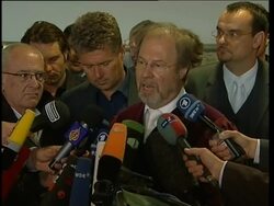 Trial for main suspects in foiled 2007 plot; Prosecution, defence comment News Clip