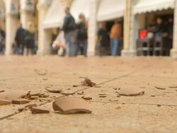 MS Impact of clay jugs at town square Esplanade on easter celebration / Kerkyra, Corfu, Greece Stock Footage