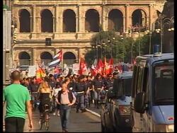 WRAP Anti-Bush protesters march through Rome ADDS smoke, more pix Instructional Video