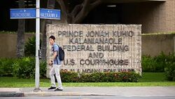 CLEAN : Hawaii first state to challenge new Trump travel ban News Clip