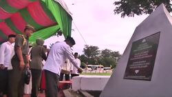 Vice-president and wife visit mass grave for disaster victims News Clip