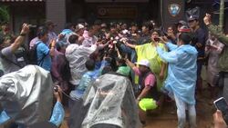 Army Chief: Agencies working non-stop to rescue Thai football team News Clip