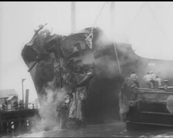 SHIPPING NEWS News Clip