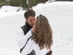 SLOW-MOTION: Couple in love Stock Footage