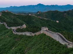 T/L WS HA ZO Sunrise on the Great Wall / Beijing, China Stock Footage