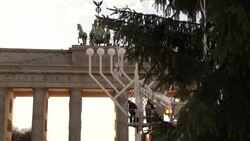 Memorial built at Brandenburg Gate to mark beginning of Hannukah Instructional Video