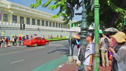 traveler,Temple of the Emerald Buddha Stock Footage