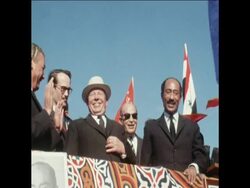 SYND 18/01/71 PODGORNY AND SADAT VISIT SHIPYARDS Instructional Video