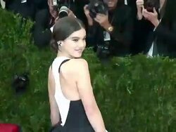 Hailee Steinfeld at 'Charles James: Beyond Fashion' Costume Institute Gala - Arrivals Stock Footage