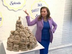 Vanessa Williams - SPLENDA Brand Celebrates The 365 Sweet Swaps Initiative With Vanessa Williams Stock Footage