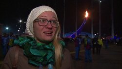 CLEAN : Spectators give Sochi opening ceremony the News Clip