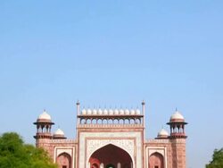WS TD View of Great Gate at Taj Mahal / Agra, Uttar Pradesh, India Stock Footage