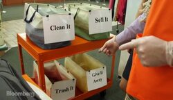 Where Does Unclaimed Baggage Go? To This Alabama Store News Clip
