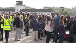 CLEAN : Last flight home for icon of German Autumn of terror News Clip