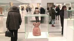 VOICED : La Galeria del Tiempo del Louvre Lens News Clip