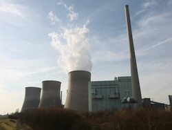 big power plant Stock Footage