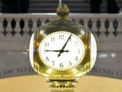 TIME LAPSE: Grand Central Terminal Clock, New York Stock Footage
