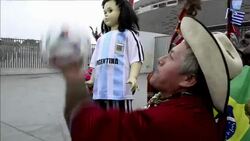 VOICED : Peru: Chamanes pronostican el Mundial News Clip