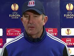 Stoke city manager Tony Pulis and striker Cameron Stock Footage
