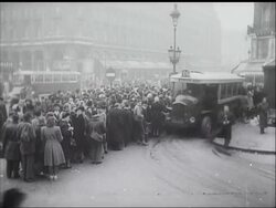 FRANCE - STILL IN THROES OF PARALYSING STRIKE News Clip