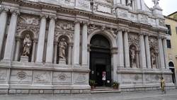 Italy, Venice - Santa Maria Zobenigo church Instructional Video