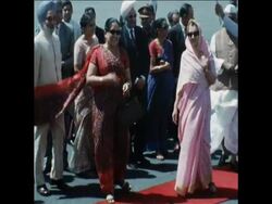 SYND 15 4 76 PRIME MINISTER OF SRI LANKA ARRIVES IN DELHI Instructional Video