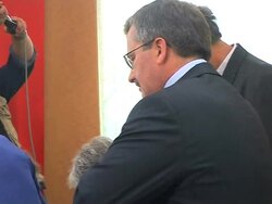 CLEAN: Poland votes for new president after crash tragedy News Clip