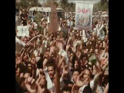 SYND 16-5-71O: PRO SADAT DEMONSTRATION News Clip
