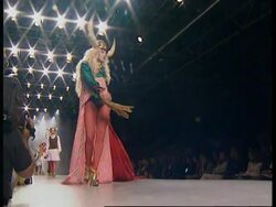 SPAIN: TOP FASHION HOUSES UNVEIL THEIR SPRING AND SUMMER COLLECTIONS News Clip