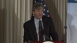 CLEAN : Scientists glimpse Einsteins gravitational waves News Clip