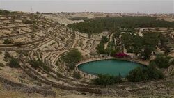 Thermal Pool the Corbeille / Basket in Nafta , southern Tunisia Stock Footage